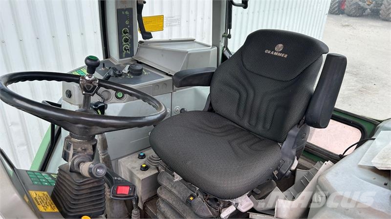 Fendt 512 Favorit Traktory