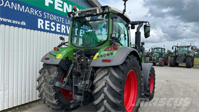 Fendt 516 Vario S4 Power Plus  Med Fendt Frontlæsser 4x8 الجرارات
