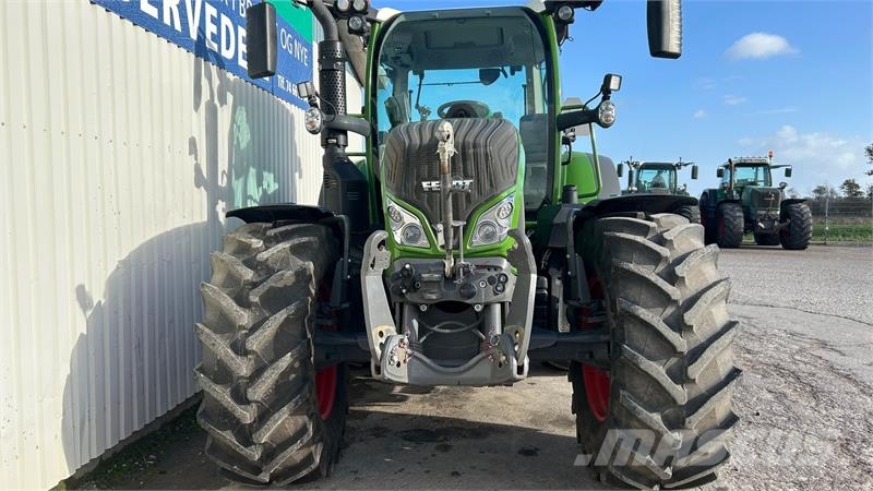 Fendt 516 Vario S4 Profi Plus Som Ny, Få Timer Traktori