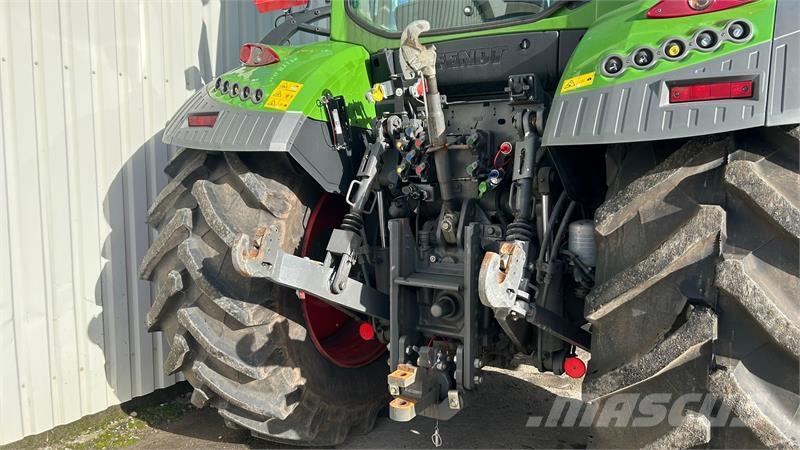 Fendt 516 Vario S4 Profi Plus Som Ny, Få Timer Traktori