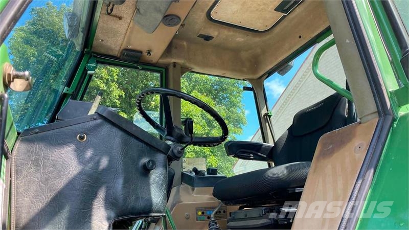 Fendt 612 LSA Favorit Med frontlæsser (Gennem renoveret) Traktory