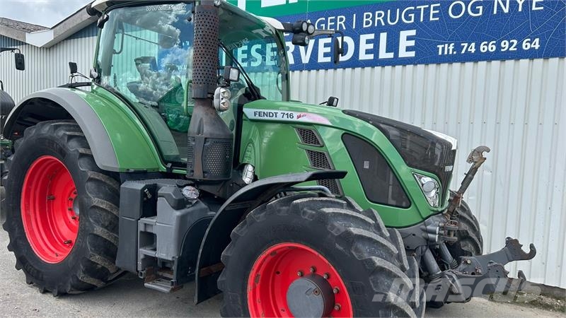 Fendt 716 Vario SCR Profi Luftbremser Traktory