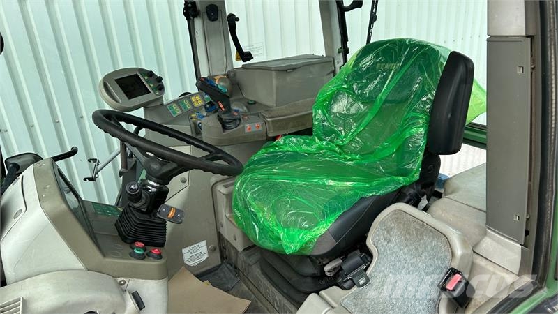Fendt 716 VARIO TMS  Med Stoll Frontlæsser Traktory