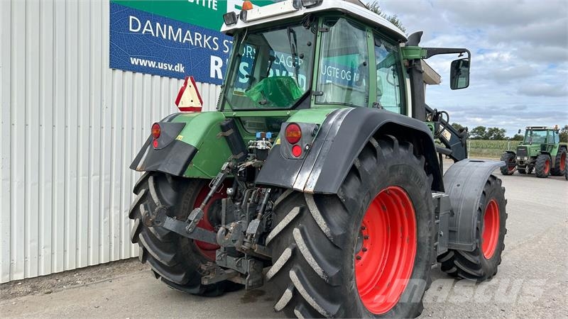 Fendt 716 VARIO TMS  Med Stoll Frontlæsser Traktory