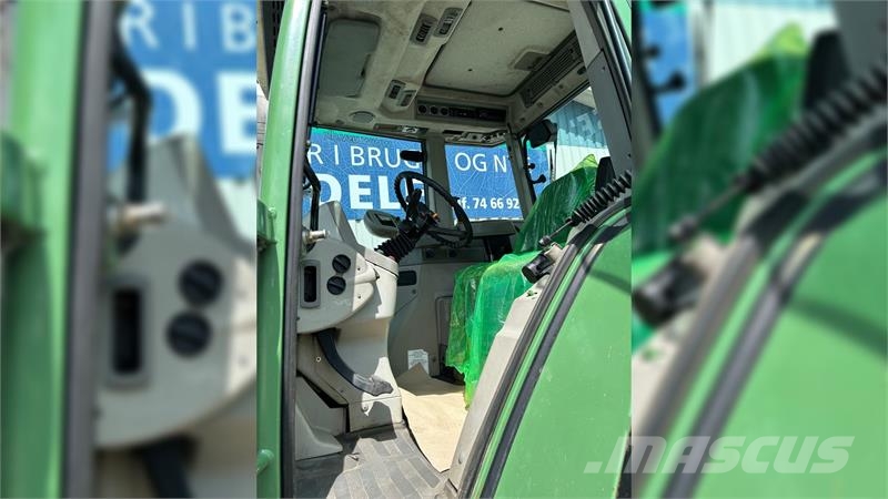 Fendt 716 VARIO TMS Med Hauer Frontlæsser Traktory