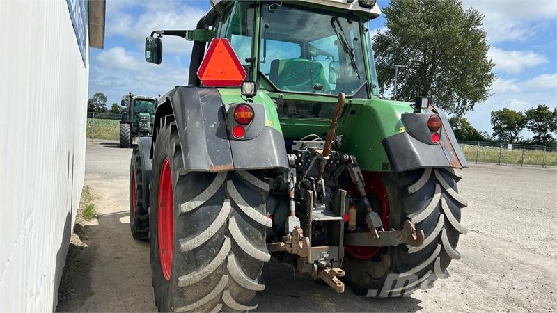 Fendt 716 VARIO TMS Med Hauer Frontlæsser Traktory