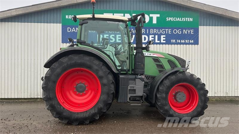 Fendt 718 Vario S4 Power Traktory