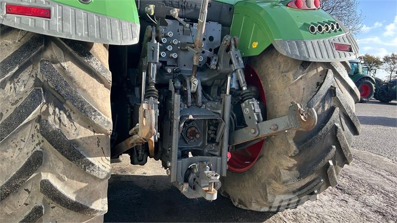 Fendt 718 Vario S4 Power Traktorji