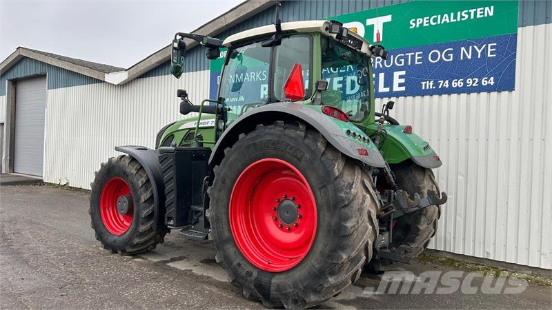 Fendt 718 Vario S4 Power Plus Traktory