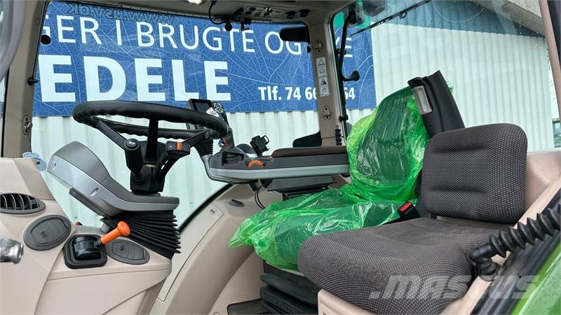 Fendt 718 Vario S4 Power Plus Traktory
