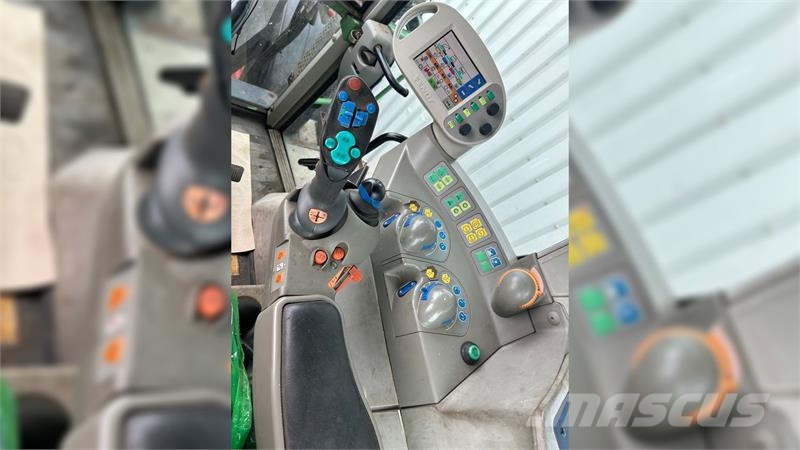 Fendt 718 Vario TMS Traktory