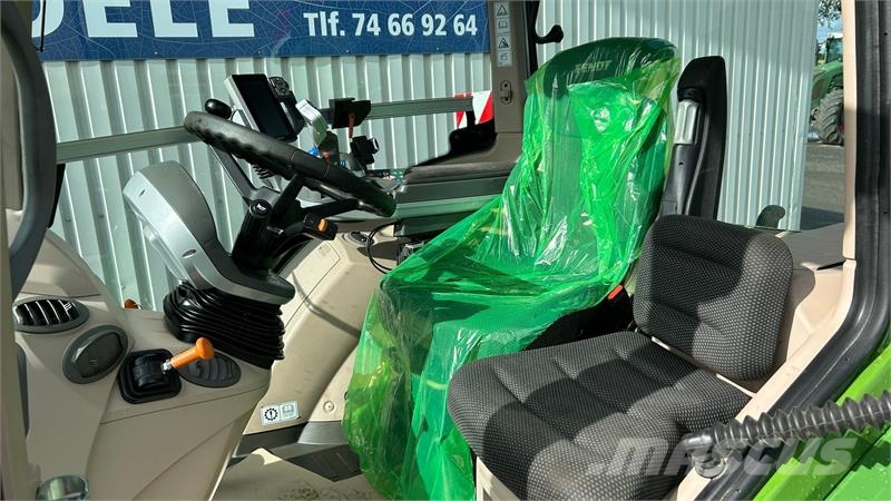Fendt 720 Vario S4 Power Plus الجرارات