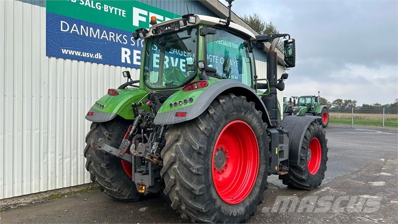 Fendt 720 Vario S4 Profi Plus Med Front PTO Traktory