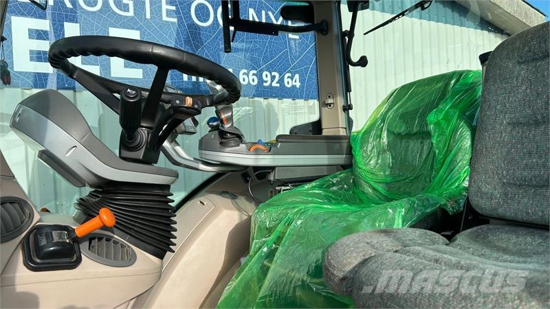 Fendt 720 Vario S4 Profi Plus Traktori