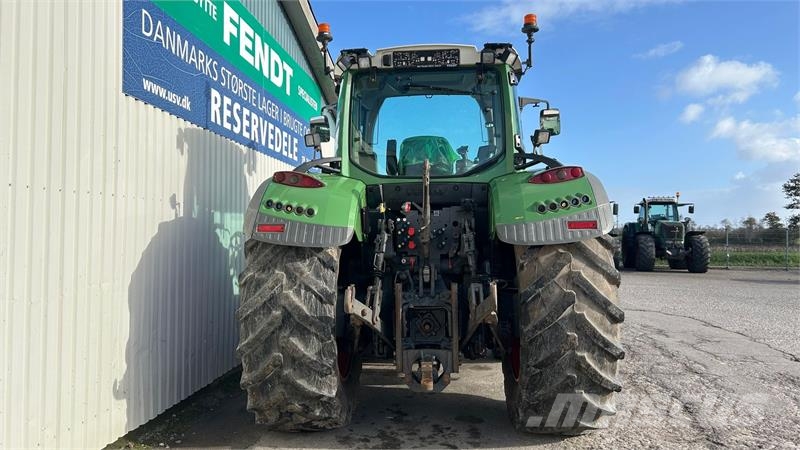 Fendt 720 Vario S4 Profi Plus Med Ålø Q78 Frontlæsser +  Traktoren