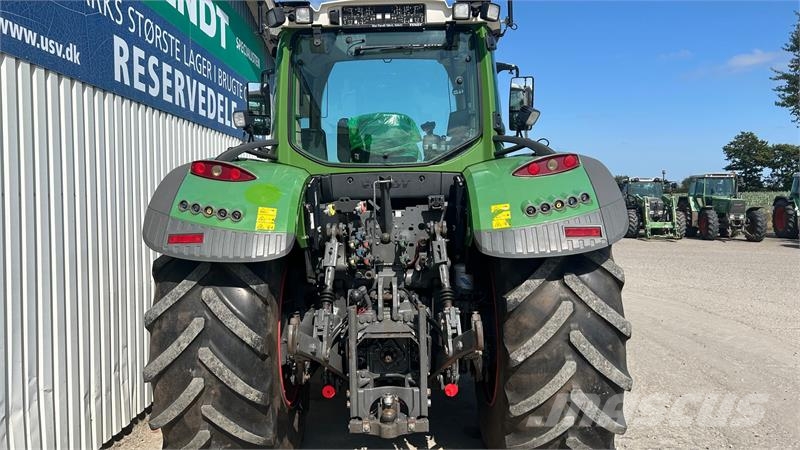 Fendt 720 Vario S4 Profi Plus Front PTO Traktory