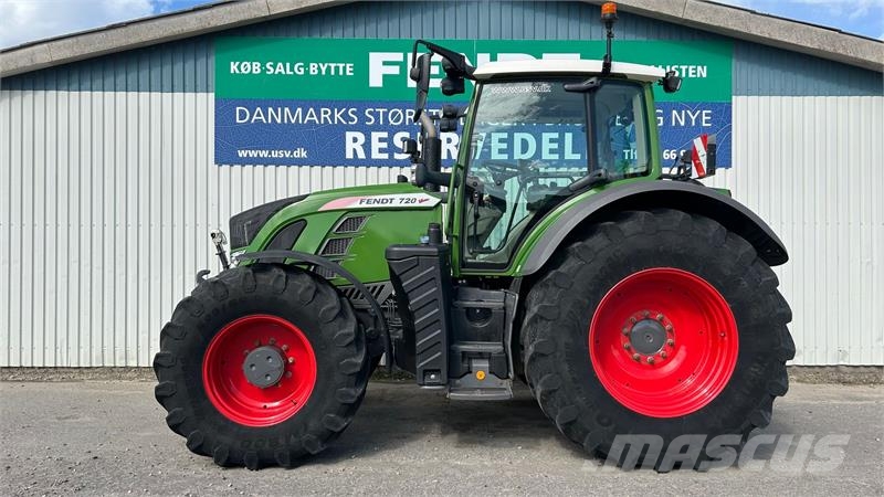Fendt 720 Vario S4 Profi Plus Traktory