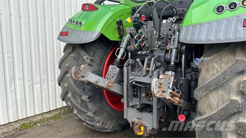 Fendt 720 Vario S4 Profi Plus Med Front PTO Traktory