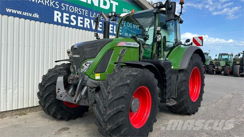 Fendt 720 Vario S4 Profi Plus Traktory