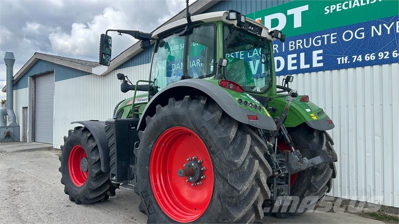 Fendt 720 Vario S4 Profi Plus Traktory