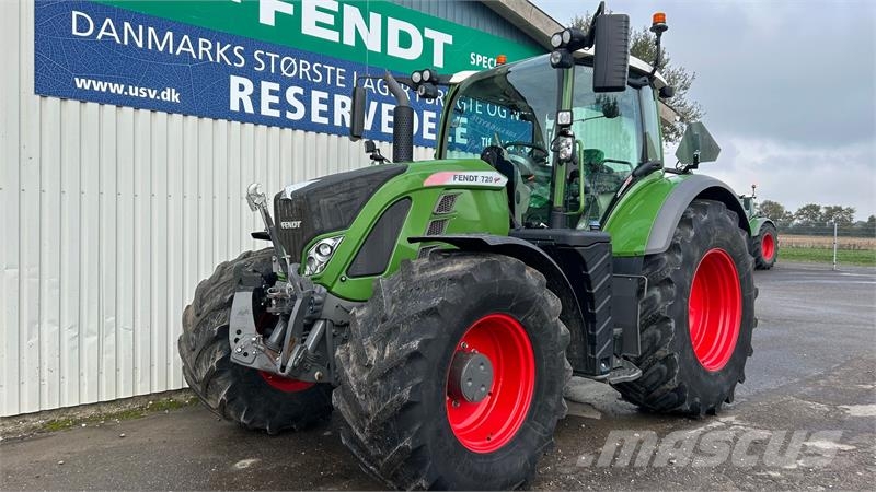 Fendt 720 Vario S4 Profi Plus Traktory