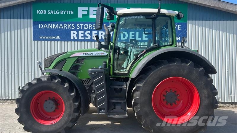 Fendt 720 Vario S4 Profi Plus Front PTO Traktory