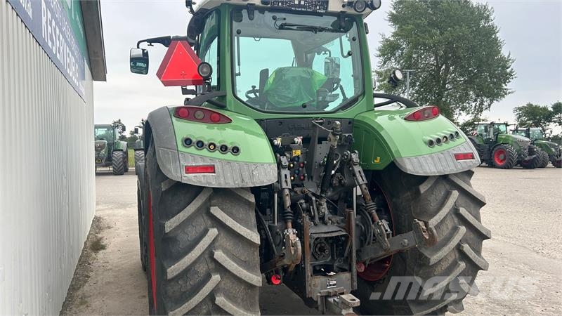 Fendt 720 Vario SCR Profi Plus Med Ålø Q65 Frontlæsser Traktorji