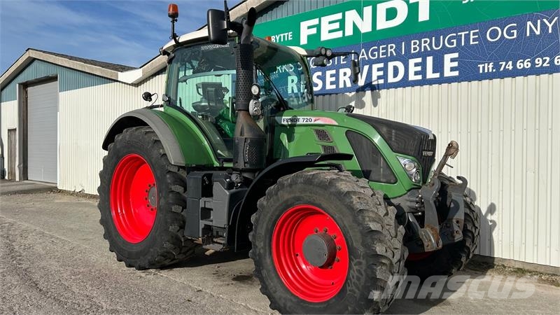 Fendt 720 Vario SCR Profi Plus Traktory