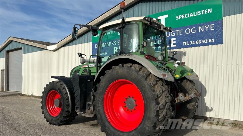 Fendt 720 Vario SCR Profi Plus Traktory