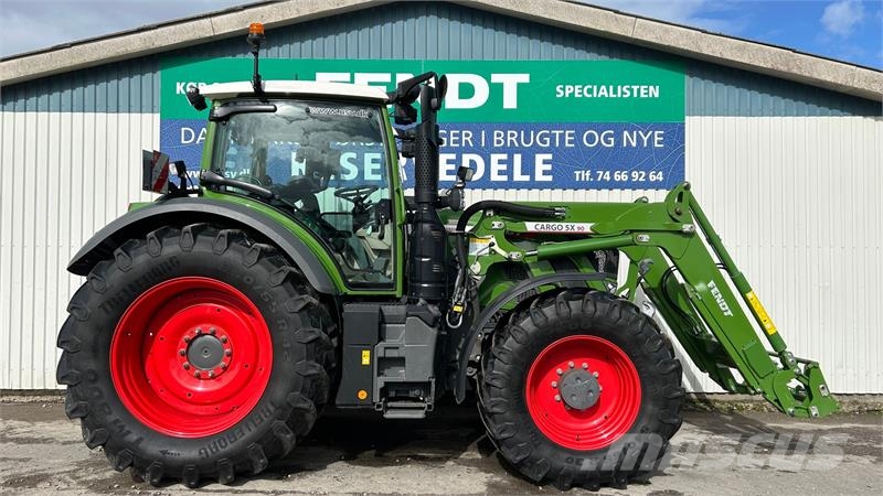 Fendt 724 Vario Gen6 Profi+ Med Fendt 5X90 Frontlæsser Traktory