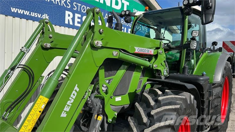Fendt 724 Vario Gen6 Profi+ Med Fendt 5X90 Frontlæsser Traktory