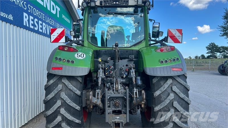 Fendt 724 Vario S4 Profi Plus Med Front PTO Traktory