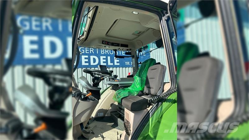 Fendt 724 Vario S4 Profi Plus Med Front PTO Traktory