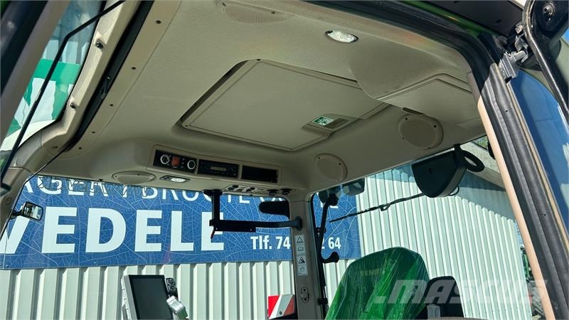 Fendt 724 Vario S4 Profi Plus Med Front PTO Traktory