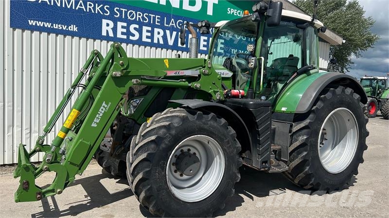 Fendt 724 Vario S4 Profi Plus Med Frontlæsser Fendt 4x80 الجرارات