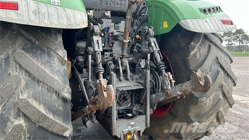 Fendt 724 Vario SCR Profi Plus Luftbremser + Front PTO Traktory