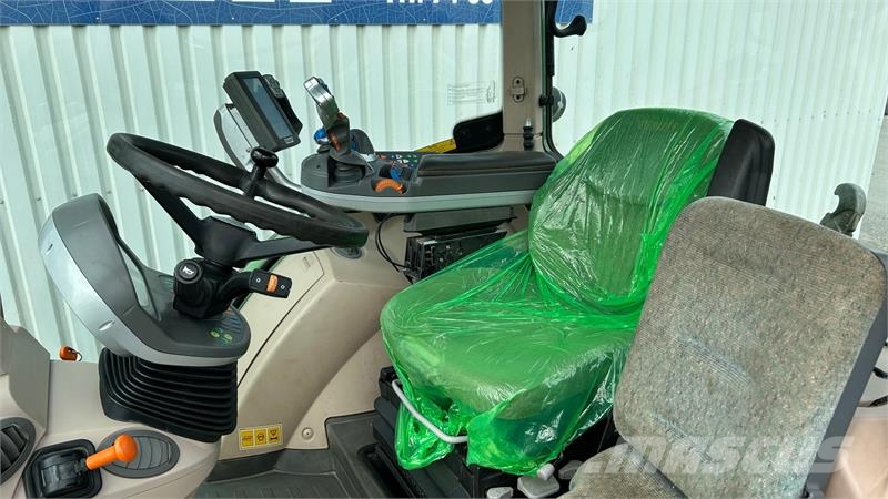 Fendt 724 Vario SCR PROFI Luftbremser Traktory