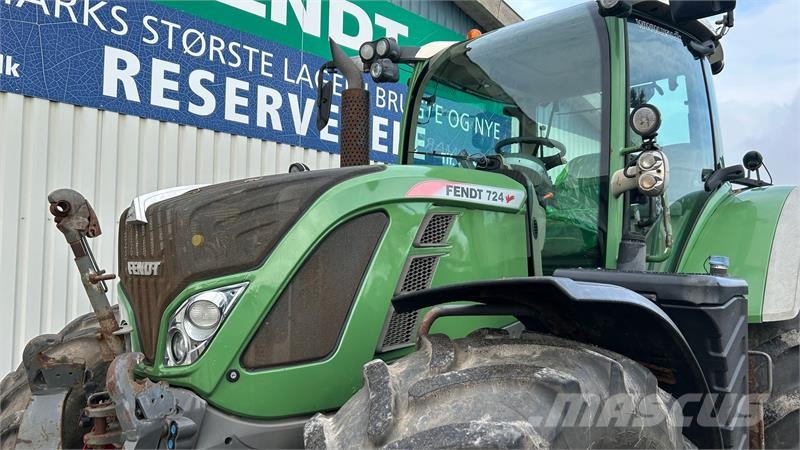 Fendt 724 Vario SCR Profi Plus Luftbremser + Front PTO Traktory