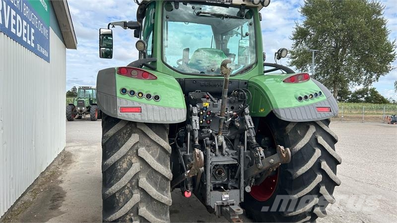 Fendt 724 Vario SCR PROFI Luftbremser Traktory