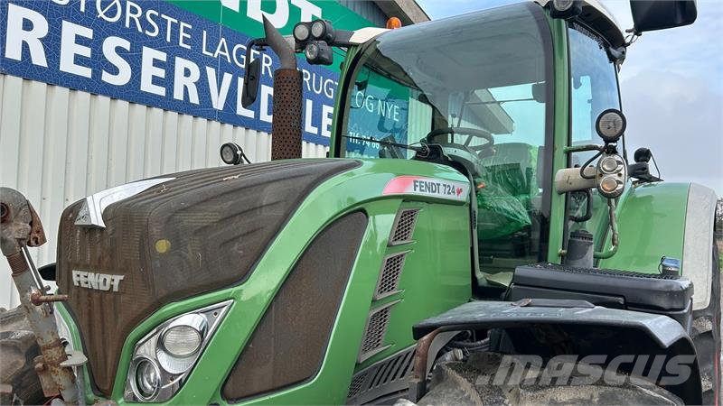 Fendt 724 Vario SCR Profi Plus Luftbremser + Front PTO Traktory
