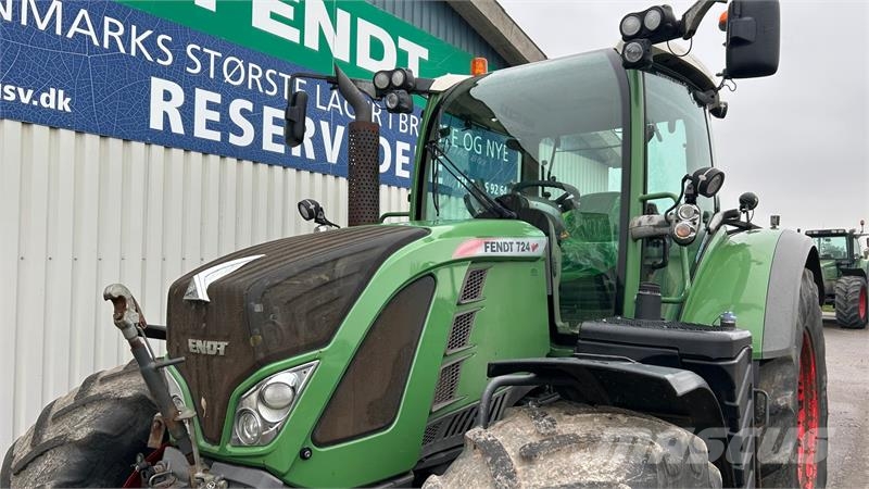 Fendt 724 Vario SCR Profi Plus الجرارات