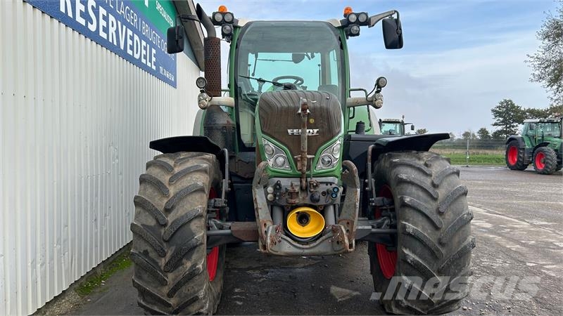 Fendt 724 Vario SCR Profi Plus Luftbremser + Front PTO Traktory