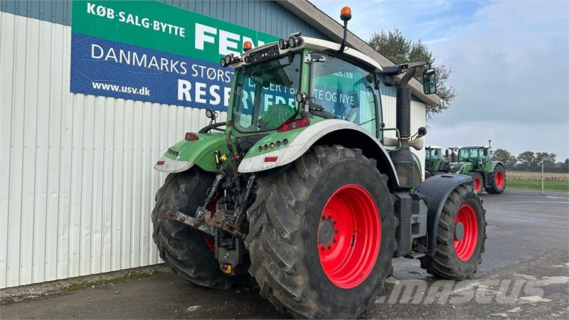 Fendt 724 Vario SCR Profi Plus Luftbremser + Front PTO Traktory