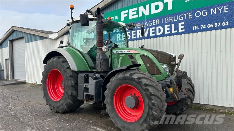 Fendt 724 Vario SCR Profi Plus Luftbremser + Front PTO Traktory