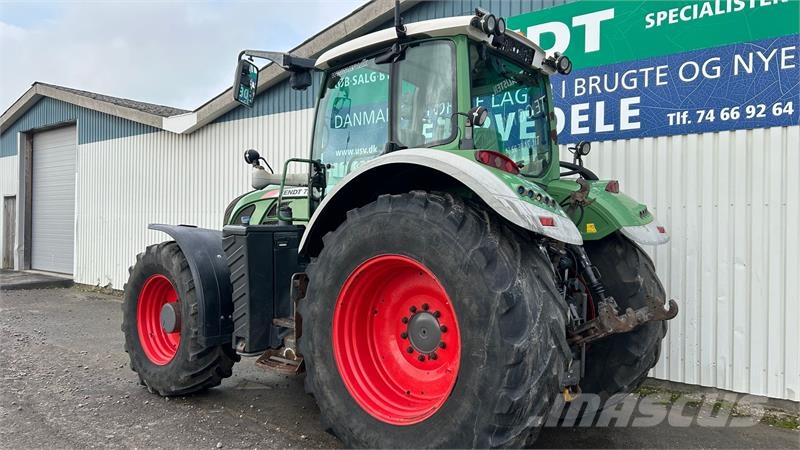 Fendt 724 Vario SCR Profi Plus Luftbremser + Front PTO Traktory