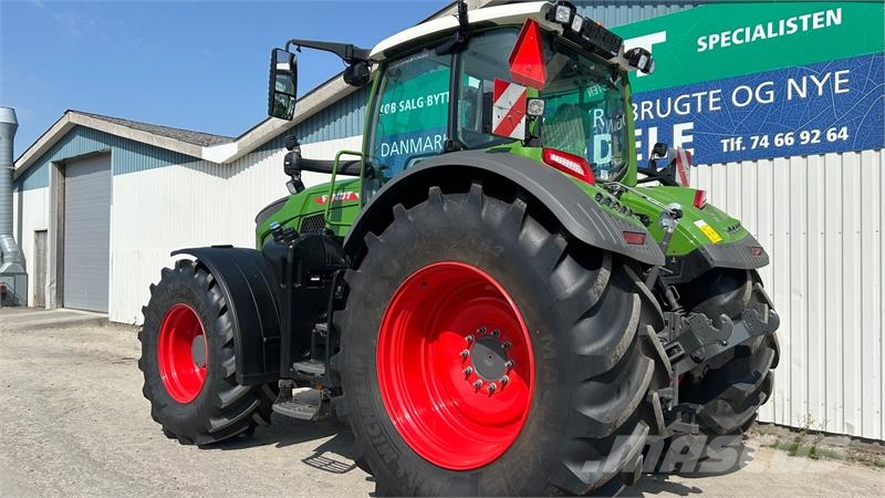 Fendt 728 Vario Gen7 Profi+ Setting2 Front PTO Traktory