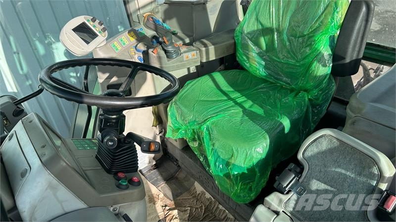 Fendt 818 Vario TMS Traktori