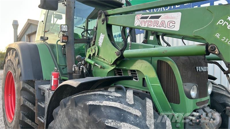 Fendt 818 Vario TMS Med Frontlæsser Traktory