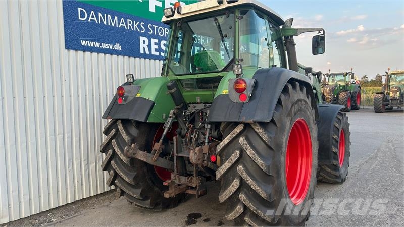 Fendt 818 Vario TMS Med Frontlæsser Traktory