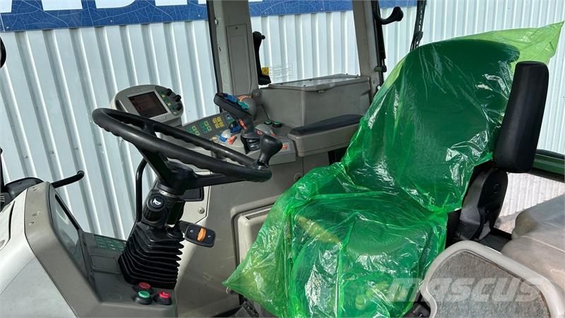 Fendt 820 Vario TMS Med Luftbremser Traktory
